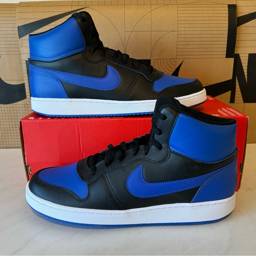 Final Sale!!! 🌺 NIKE 🌺 Nike Ebernon Mid 👟